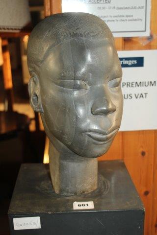 Sculpted head by Quilter